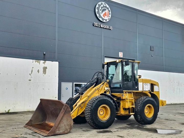 CAT 930G