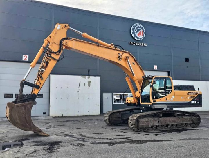 Hyundai Robex 380LC-9